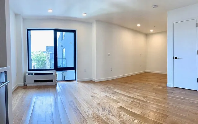 Rented by Zjama Realty Corp | media 11