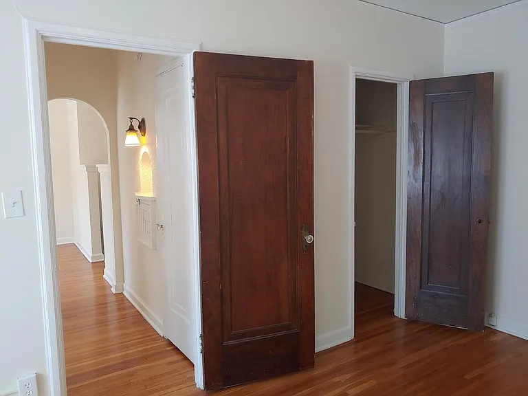 2817 Xerxes Ave S — Photo 11