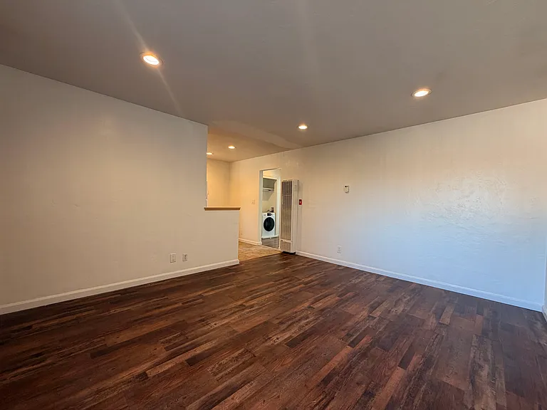 1156 Santa Clara St #8 — Photo 7