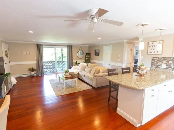 200 Fulton St #C25, Fall River, MA 02720