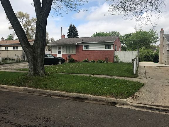 3rd image of 514 Linda Vista Dr
