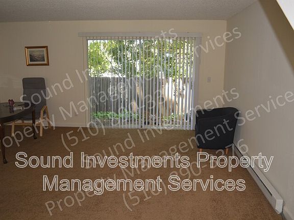 5th image of 361 Joan Vista St #1