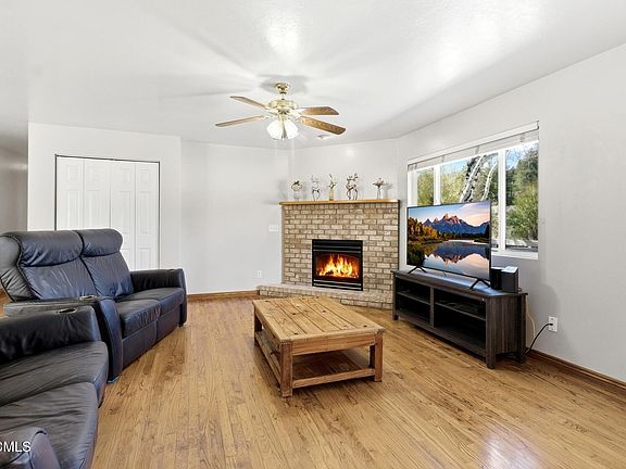 4th image of 170 W Swiss Farm Way