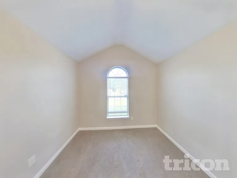 1411 Pebble Ridge Ln — Photo 15