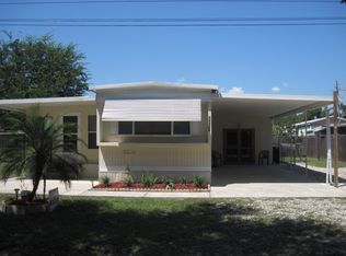 34943 2nd Ave, Leesburg, FL 34788