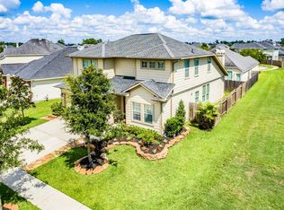15814 Scenic Water Dr, Houston, TX 77044