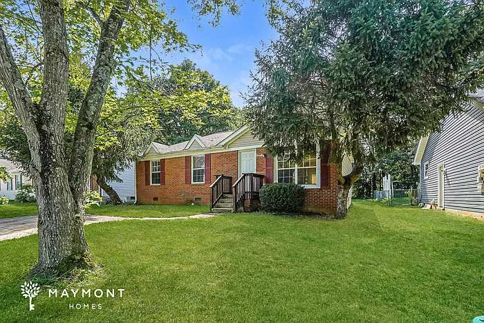 3 bed, 2.0 bath, 1025 sqft, $1,395 — Photo 3