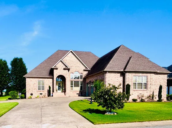 254 Plantation Springs Dr, Florence, AL 35630