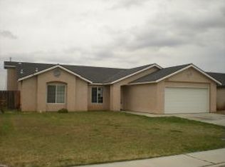 838 Florence Ave, Sanger, CA 93657