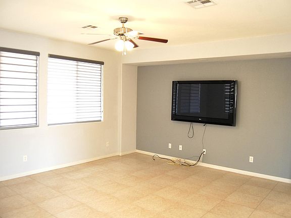 4th image of 380 Olympic Ct