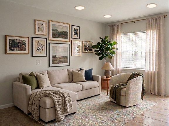 4th image of 8215 N Klondyke St #2