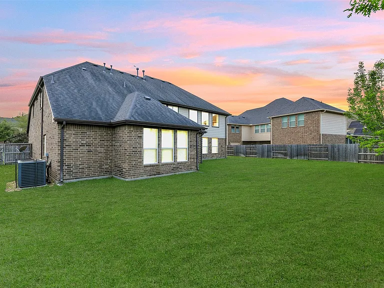 13918 Majestic Spring Ln — Photo 39