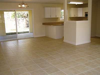 4th image of 1191 27th Ave