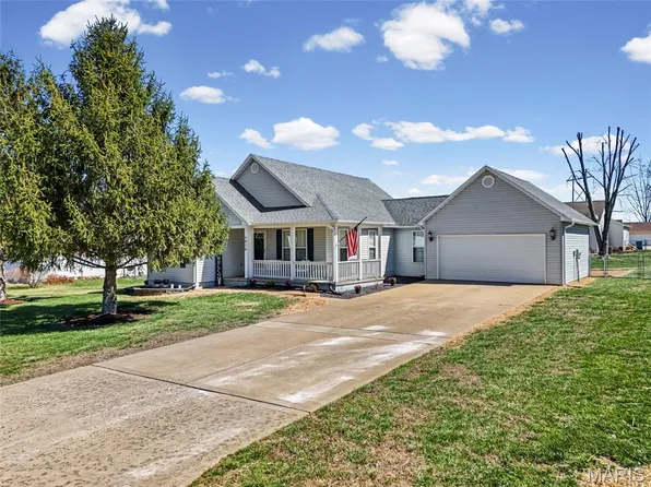 1410 Coyote, Farmington, MO 63640