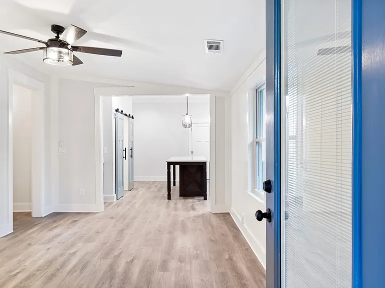 14090 Cogburn Rd — Photo 6