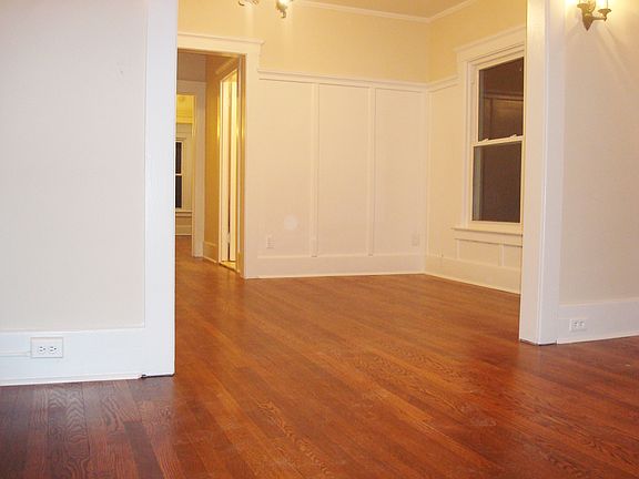 3rd image of 113 Pingree Blvd APT 4