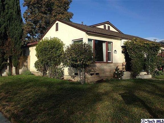2nd image of 415 Santa Paula Ave
