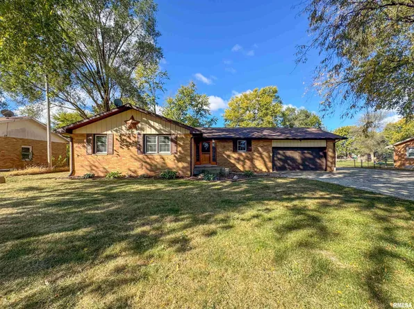 13359 Laurel St, Manito, IL 61546