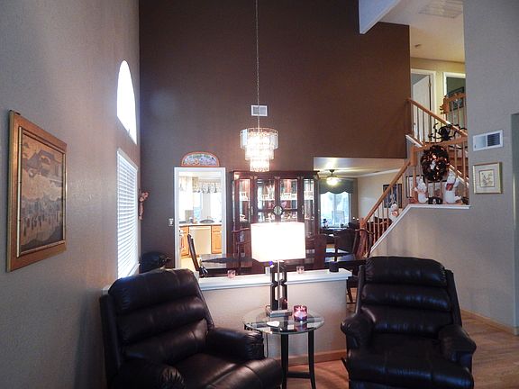 3rd image of 135 Dale Odell Dr