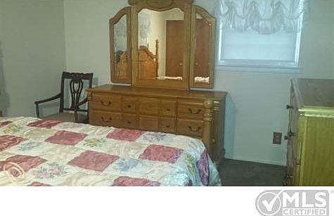 master bedroom.JPG