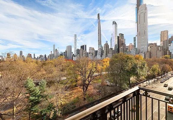 4th image of 41 Central Park W APT 6B