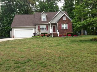 220 Hickory Wood Dr, Kannapolis, NC 28083