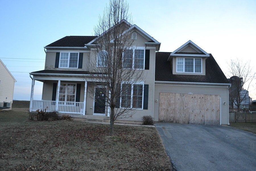 1st image of 18511 Nathan Ct