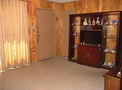 2nd image of 168 Ursula Dr