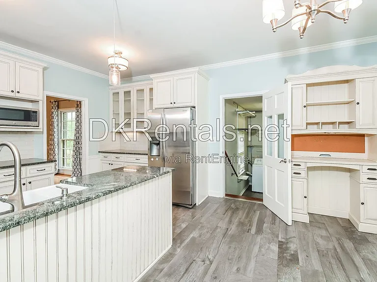 1176 Hampton Hall Dr NE — Photo 8
