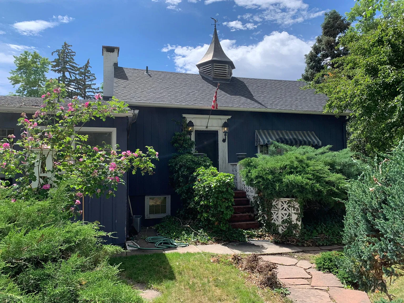 1 bed, 2400 sqft, $3,200 — Photo 3
