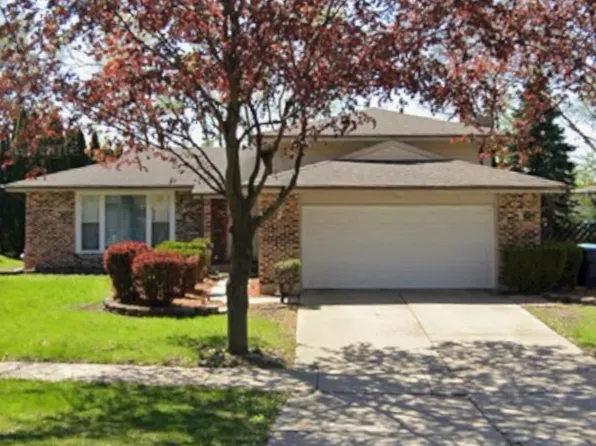4541 Lindenwood Dr, Matteson, IL 60443