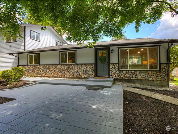3rd image of 20515 86th Avenue SE