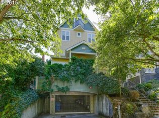 2372 NW Glisan St APT 3, Portland, OR 97210