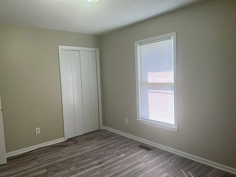 5300 Dandelion Dr — Photo 16
