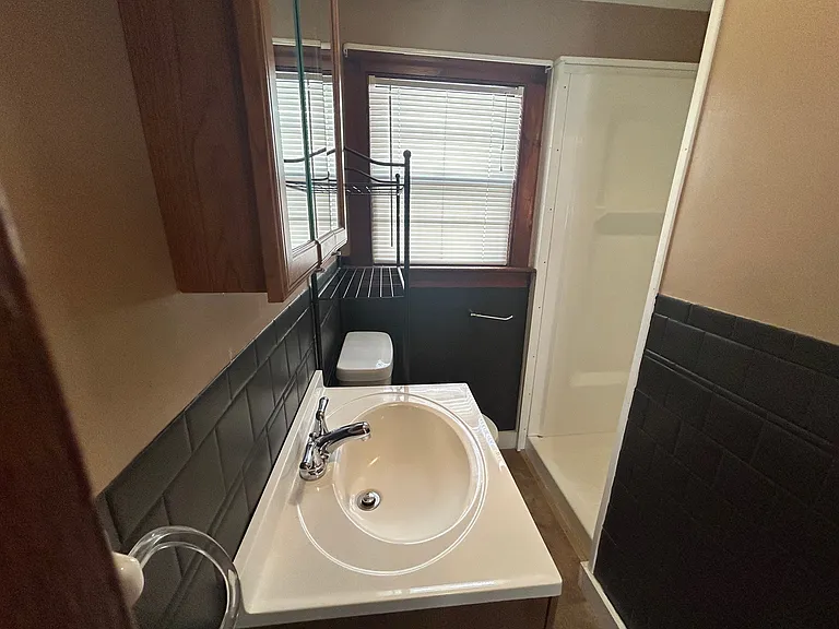 31 W Old Orchard Ave #C — Photo 9