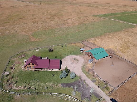 4th image of 375 Bluebird Ln