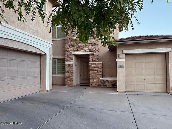 4th image of 642 E TORREY PINES Place