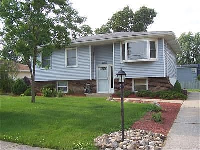 1st image of 2500 W 49th Ave