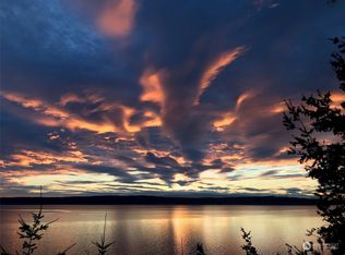 3306 S Camano Dr, Camano Island, WA