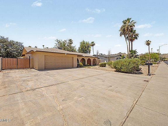 2nd image of 2721 E CANNON Drive