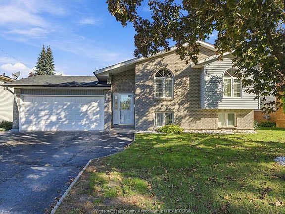 4th image of 239 Bouffard Rd