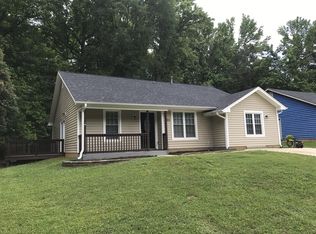 700 Pennwood Ln, Charlotte, NC