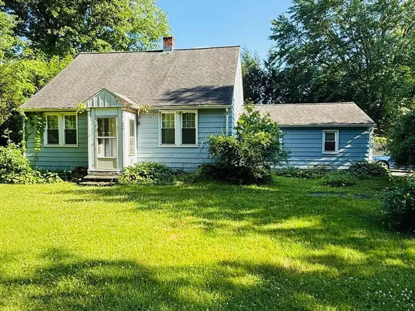 555 Whittemore Road, Middlebury, CT 06762