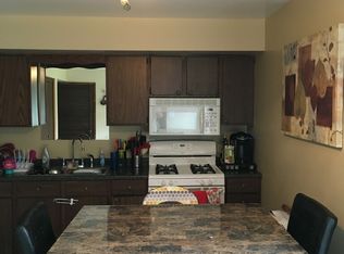 347 67th St, Schererville, IN 46375