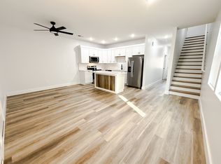 661 Neighborhood Rd, Wellford, SC 29385