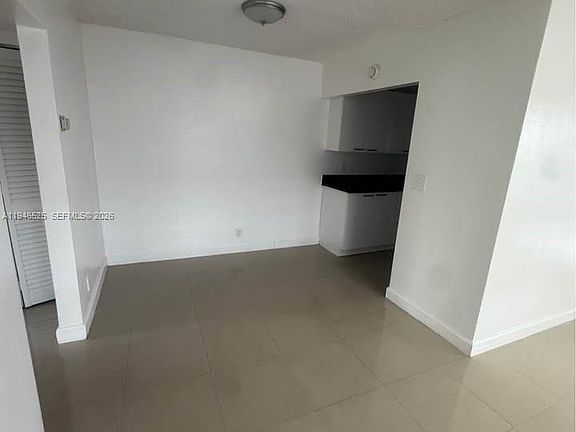 2nd image of 2019 Jackson St APT 105
