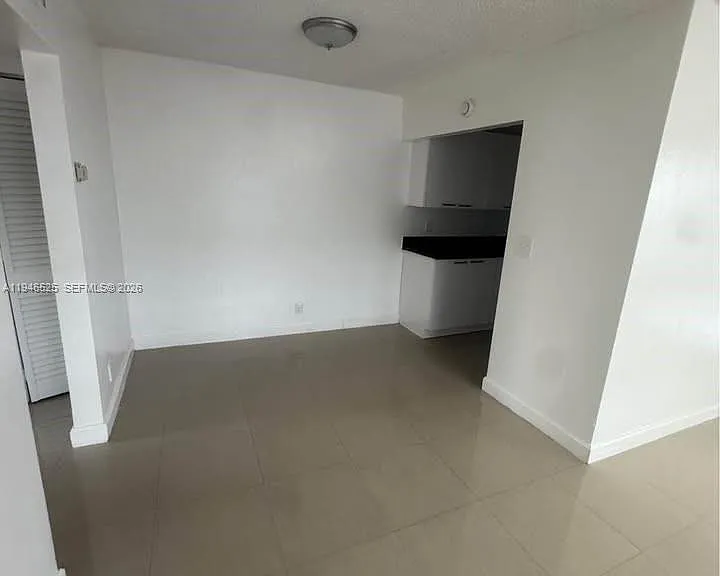 2019 Jackson St #105 — Photo 2