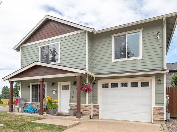 3rd image of 408 Sunset Ct