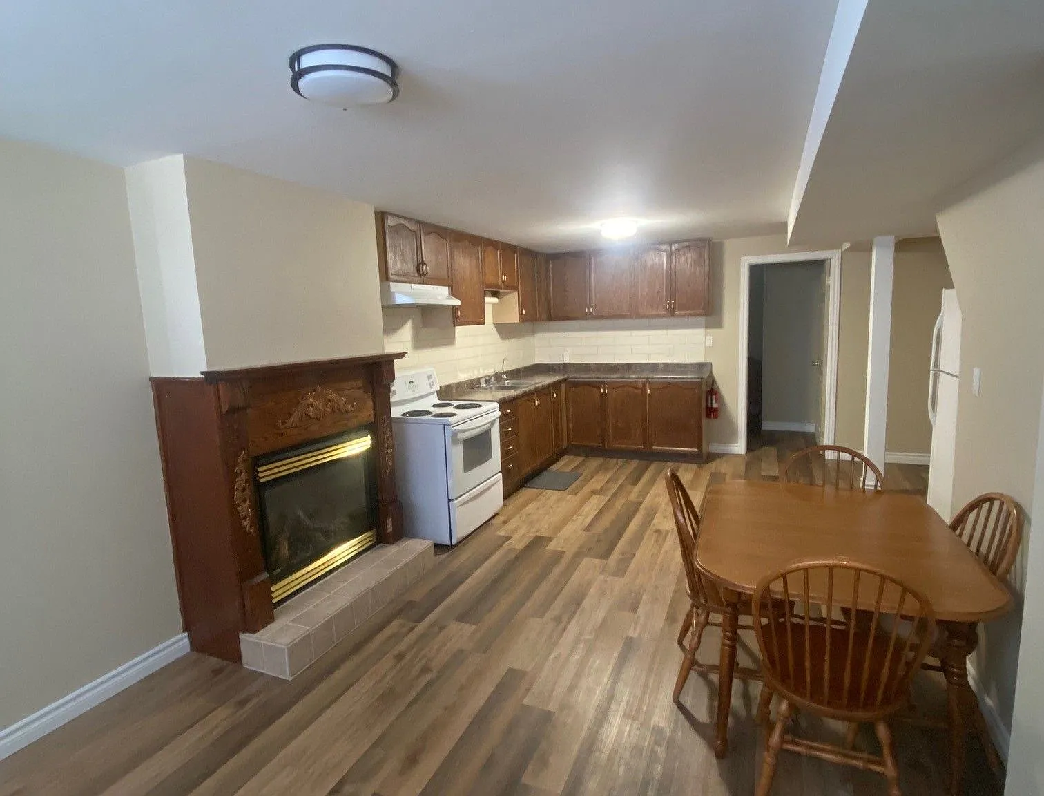 3 bed, $2,000 — Photo 1
