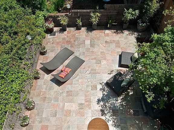 5th image of 1133 Douglass St